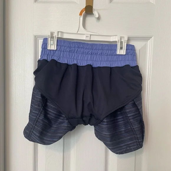 Lululemon tracker shorts. - Picture 5 of 6